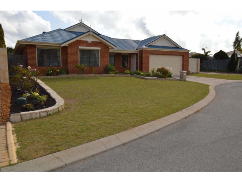 17 Antibes Court, Mindarie WA 6030