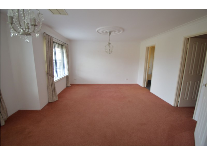 17 Antibes Court, Mindarie WA 6030