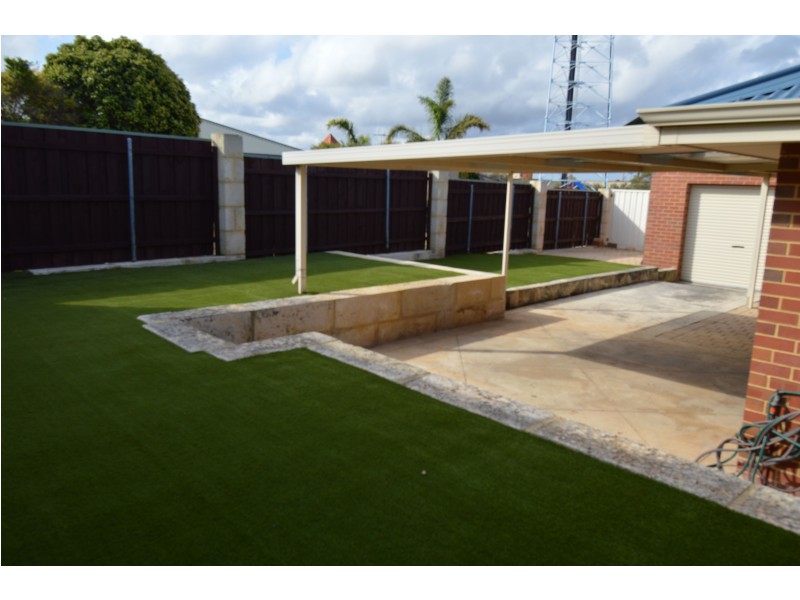 17 Antibes Court, Mindarie WA 6030