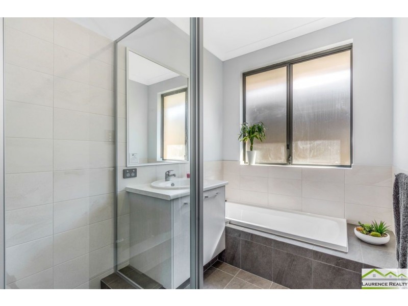 56 Mebbin Grove, Yanchep WA 6035