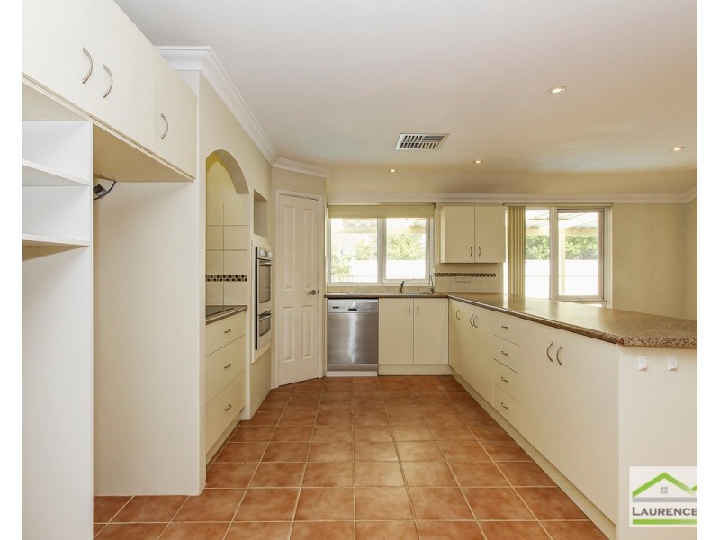 9 Picton Court, Mindarie WA 6030