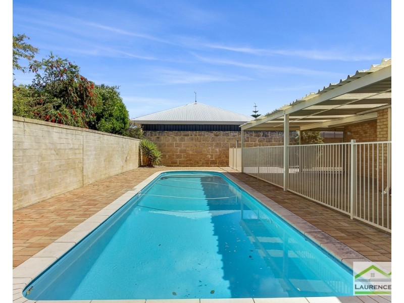 9 Picton Court, Mindarie WA 6030