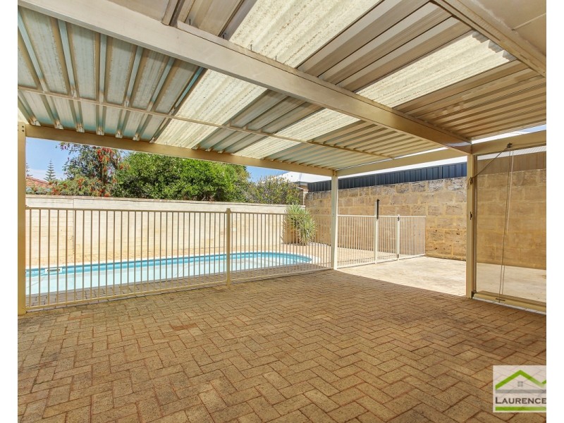 9 Picton Court, Mindarie WA 6030