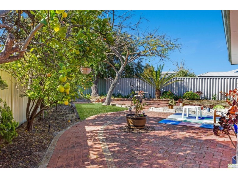 9 Warilda Court, Quinns Rocks WA 6030