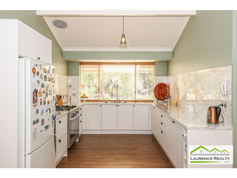 90 Birdwood Drive, Woodridge WA 6041