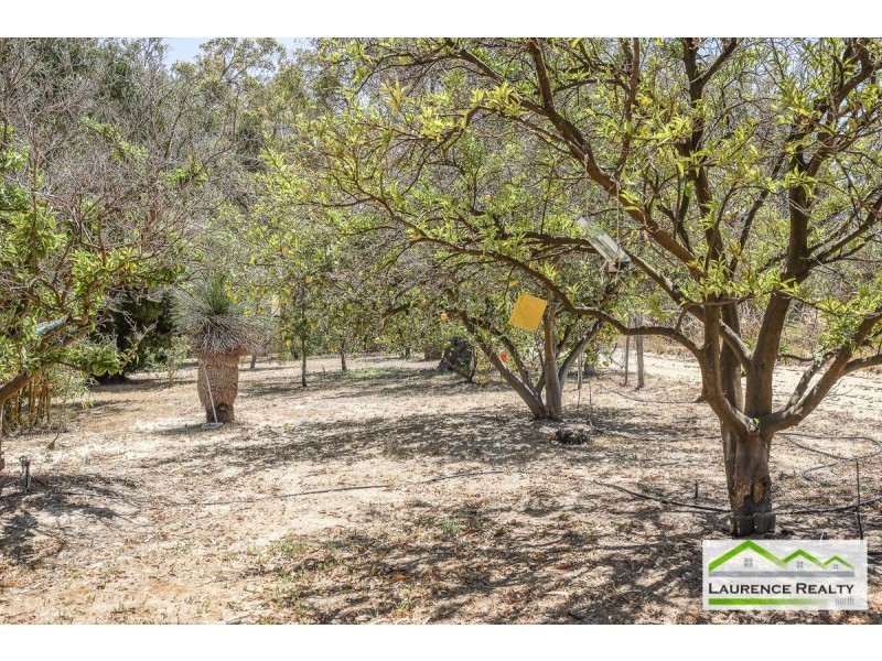 90 Birdwood Drive, Woodridge WA 6041