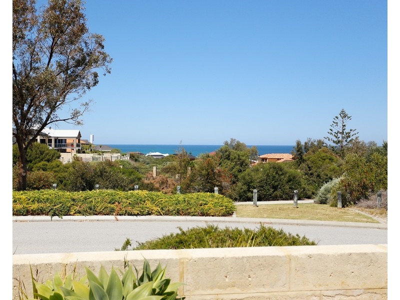 37 Andros Circuit, Mindarie WA 6030