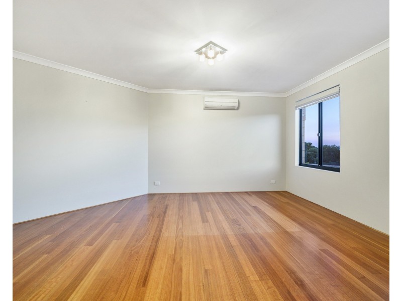 37 Andros Circuit, Mindarie WA 6030