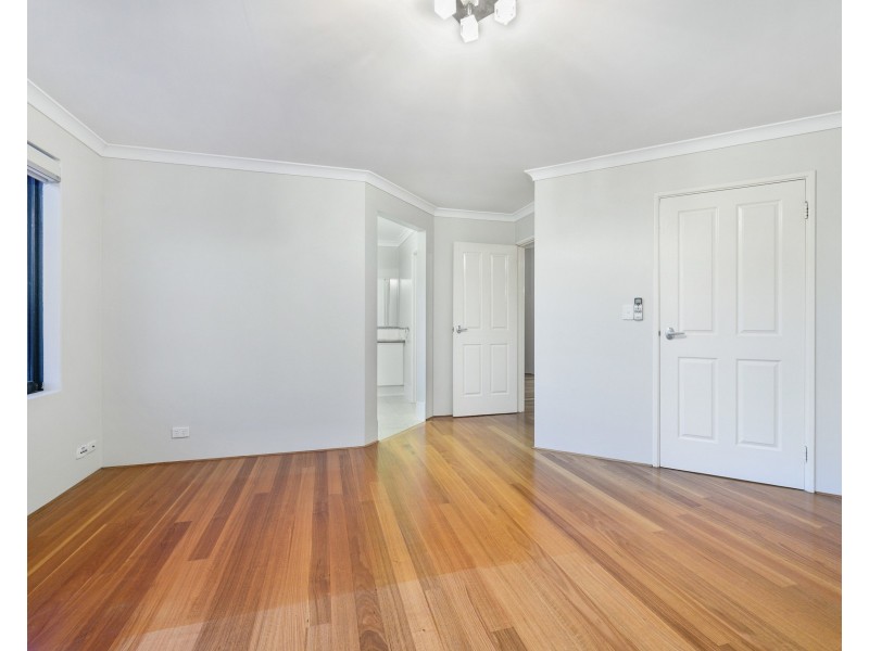 37 Andros Circuit, Mindarie WA 6030
