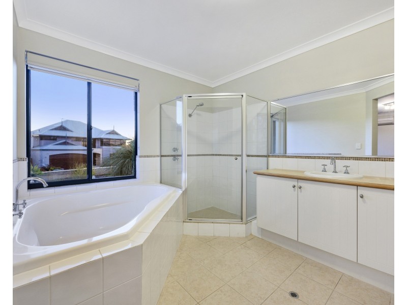 37 Andros Circuit, Mindarie WA 6030