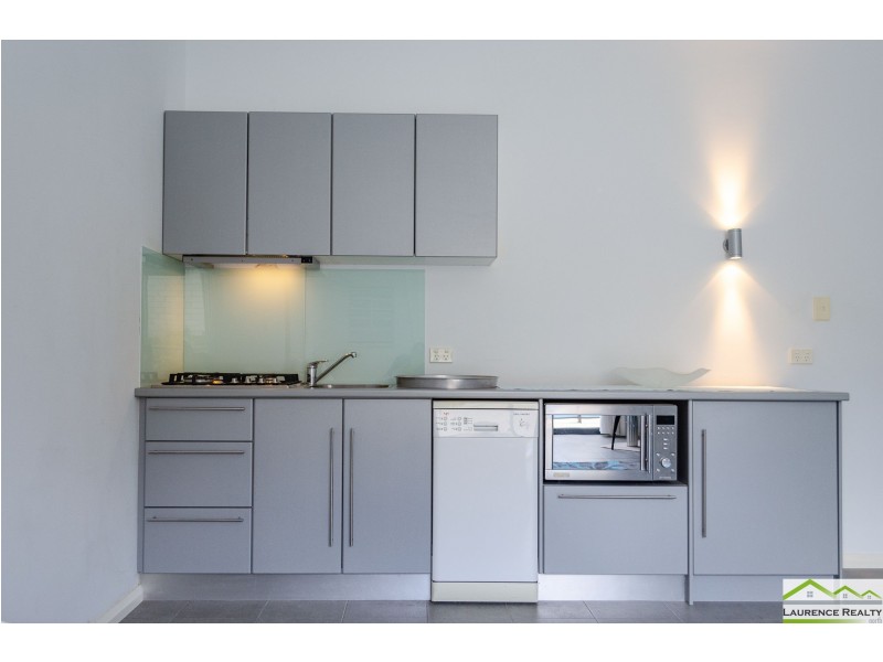 30 Mariners View, Mindarie WA 6030