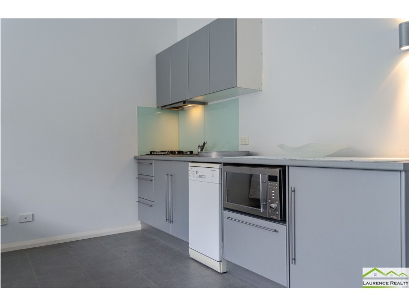 30 Mariners View, Mindarie WA 6030