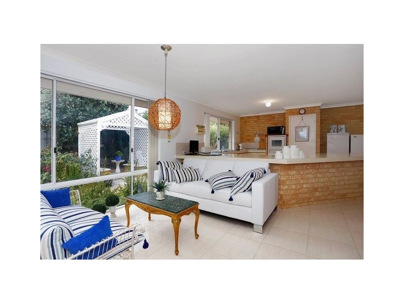 18 Rio Marina Way, Mindarie WA 6030