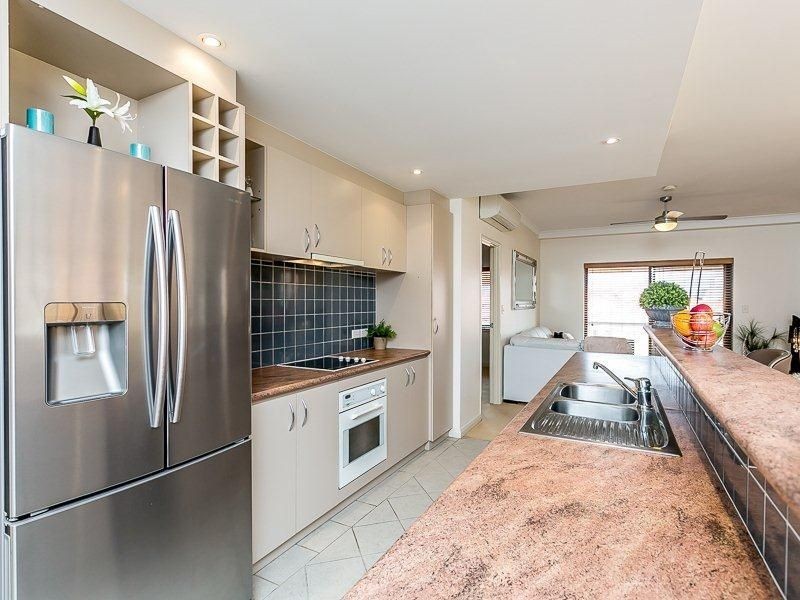 11/14 Itea Place, Mindarie WA 6030