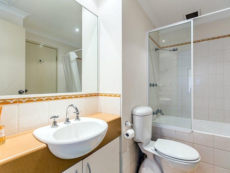 11/14 Itea Place, Mindarie WA 6030