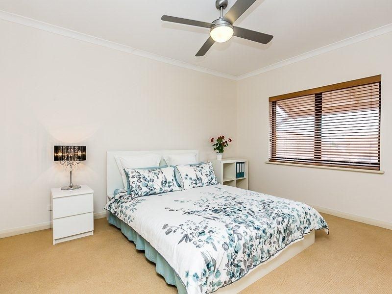 11/14 Itea Place, Mindarie WA 6030