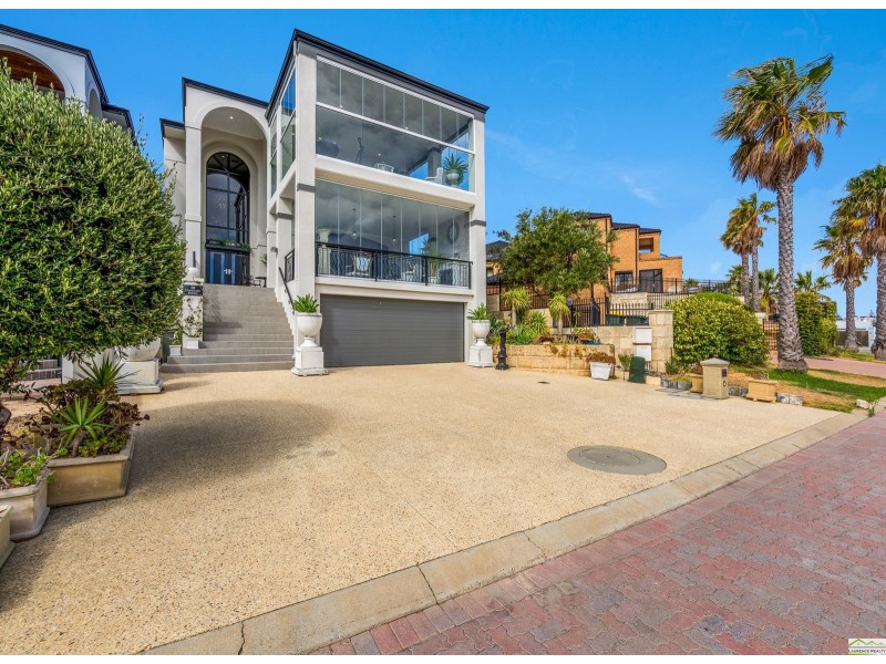 38 Clarecastle Retreat, Mindarie WA 6030