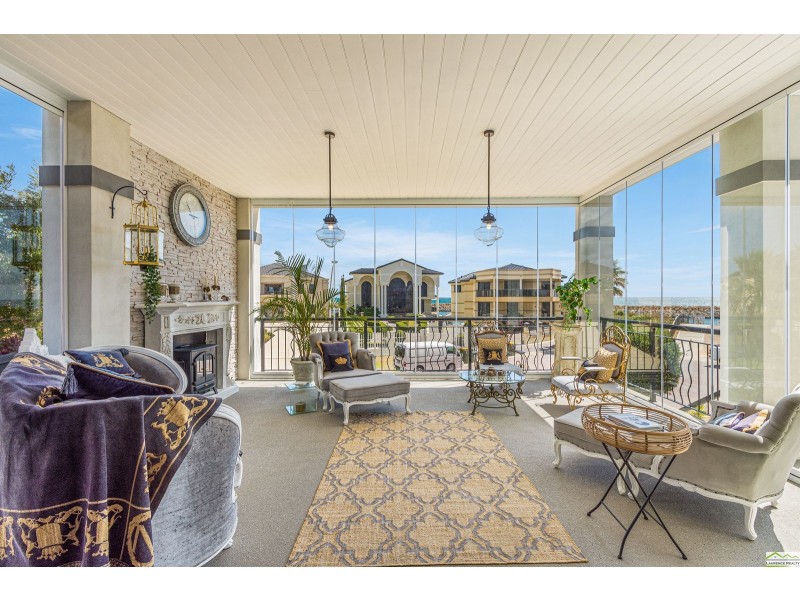 38 Clarecastle Retreat, Mindarie WA 6030