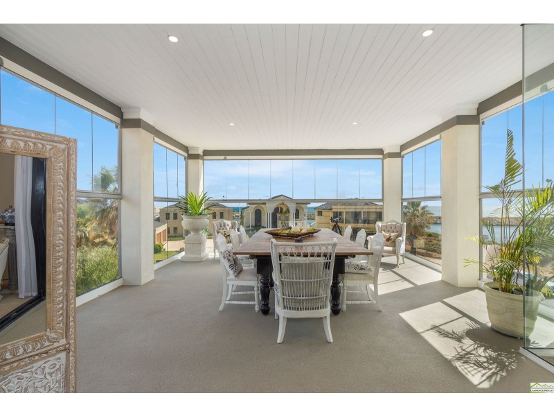 38 Clarecastle Retreat, Mindarie WA 6030