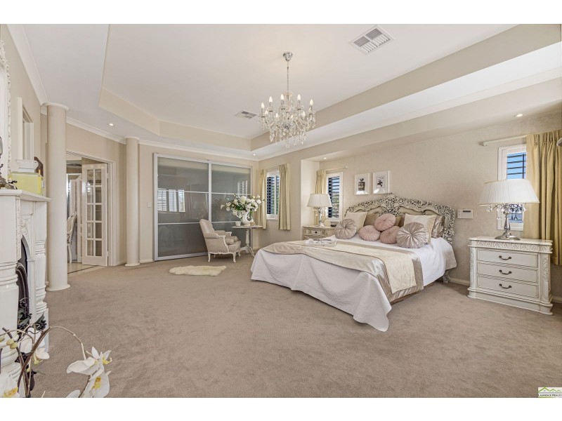38 Clarecastle Retreat, Mindarie WA 6030