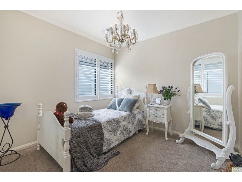 38 Clarecastle Retreat, Mindarie WA 6030