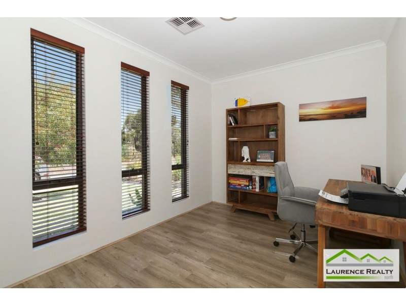 25 Lindberg Boulevard, Ellenbrook WA 6069