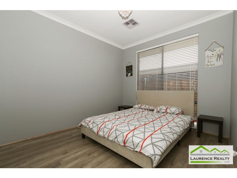 25 Lindberg Boulevard, Ellenbrook WA 6069