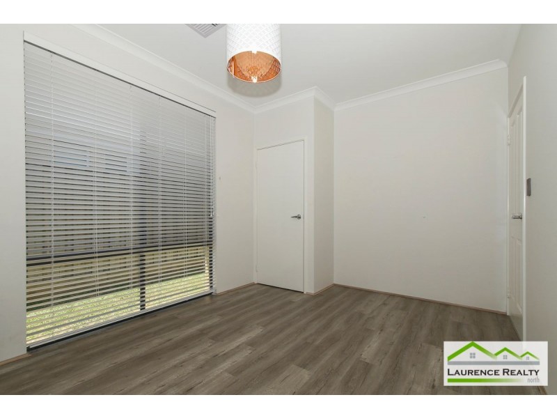 25 Lindberg Boulevard, Ellenbrook WA 6069