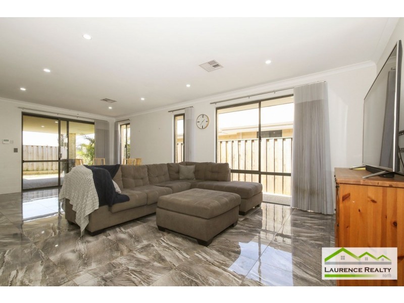 25 Lindberg Boulevard, Ellenbrook WA 6069