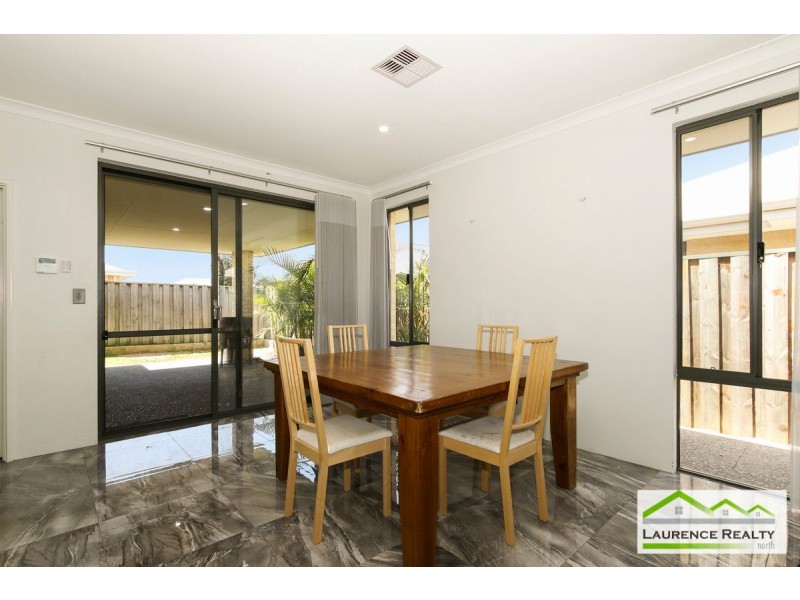 25 Lindberg Boulevard, Ellenbrook WA 6069