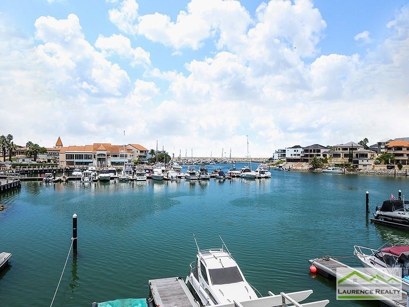 8/14 Itea Place, Mindarie WA 6030