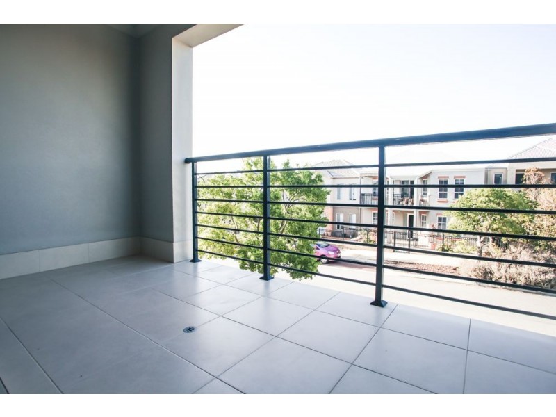 21 Gaudi Way, Clarkson WA 6030