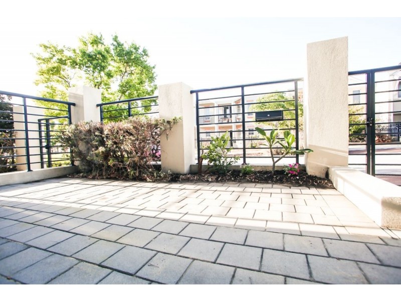 21 Gaudi Way, Clarkson WA 6030