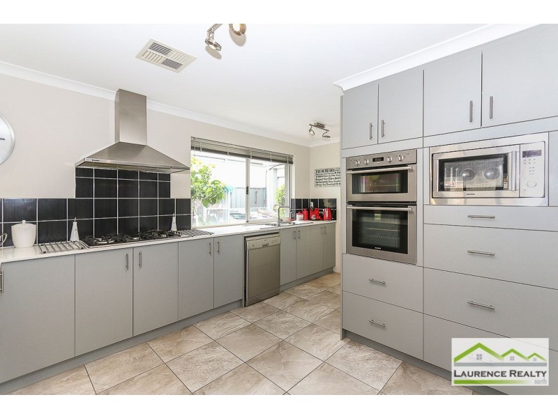 20 Seaspray Crescent, Jindalee WA 6036