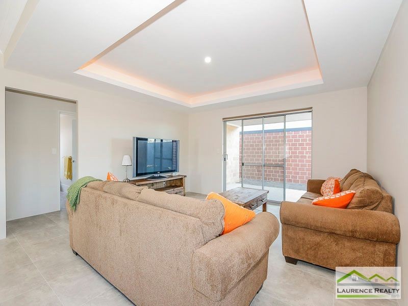 19 Verdigris Loop, Eglinton WA 6034