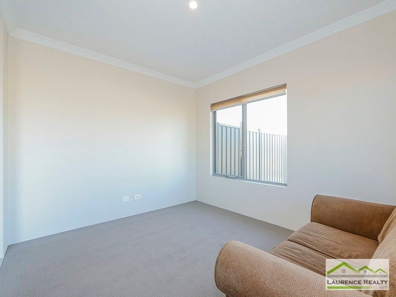 19 Verdigris Loop, Eglinton WA 6034