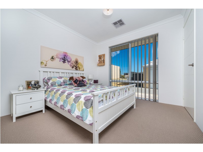 3 Rugosa Lane, Jindalee WA 6036