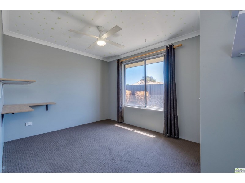 5 Brassie Terrace, Yanchep WA 6035