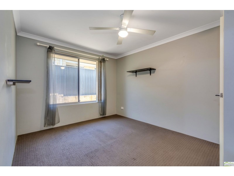 5 Brassie Terrace, Yanchep WA 6035