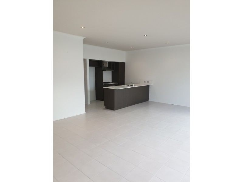 15 Dania Way, Butler WA 6036