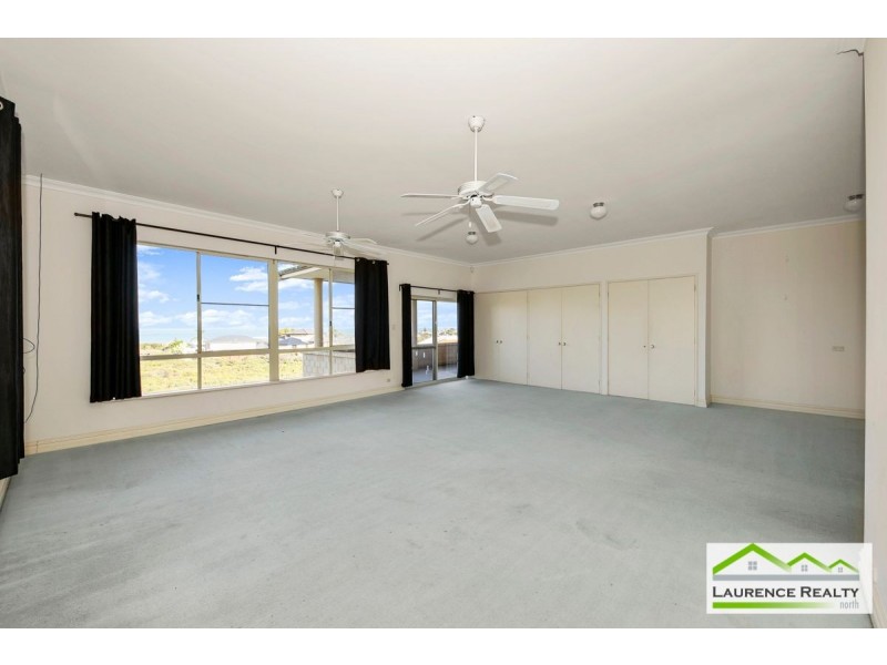 8 Chalmers Court, Mindarie WA 6030