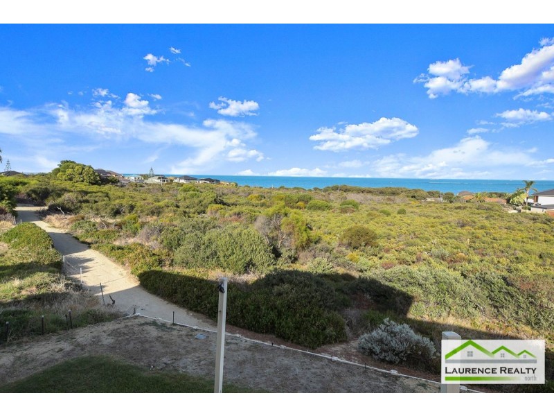 8 Chalmers Court, Mindarie WA 6030