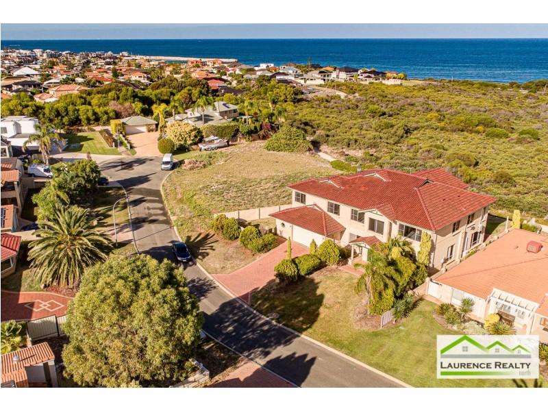 8 Chalmers Court, Mindarie WA 6030