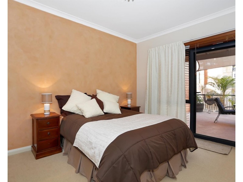 12/14 Itea Place, Mindarie WA 6030