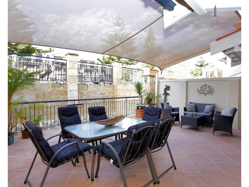 12/14 Itea Place, Mindarie WA 6030