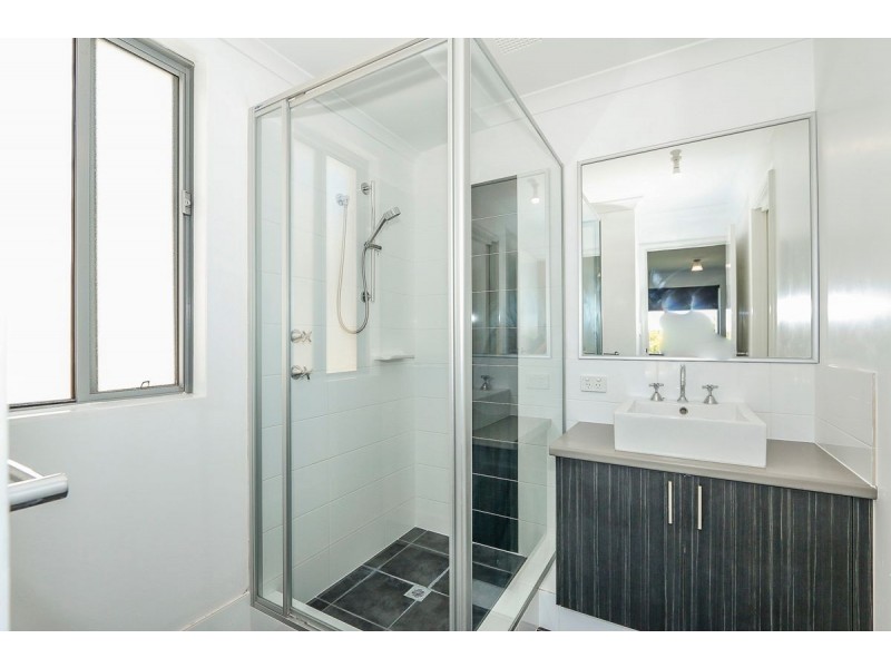 4 Crowned Way, Alkimos WA 6038