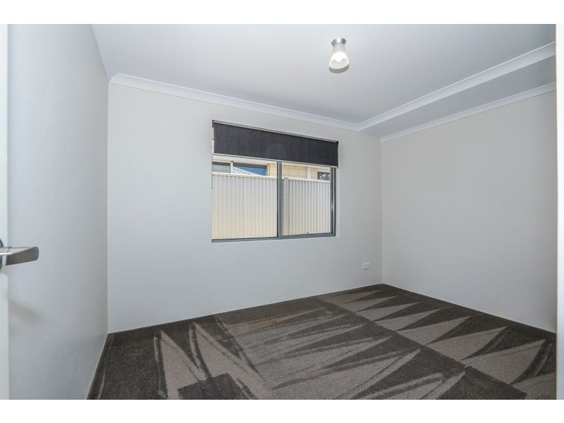 4 Crowned Way, Alkimos WA 6038