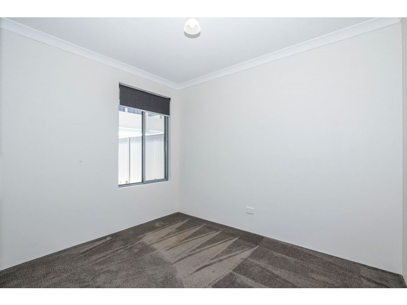 4 Crowned Way, Alkimos WA 6038
