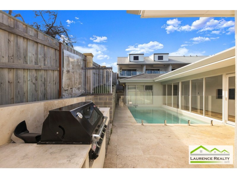 20 Waterland Point, Quinns Rocks WA 6030