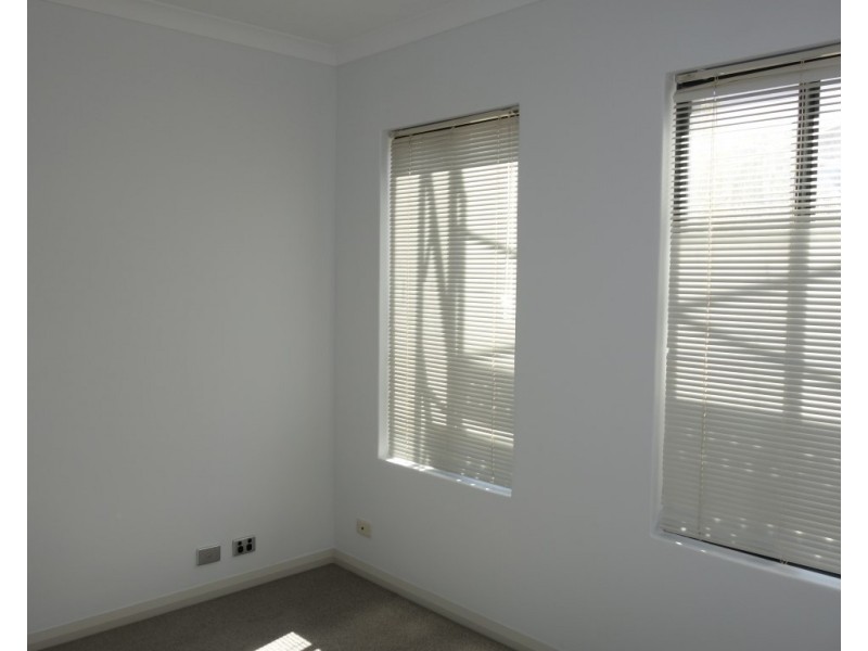 21A Hammersmith Court, Joondalup WA 6027